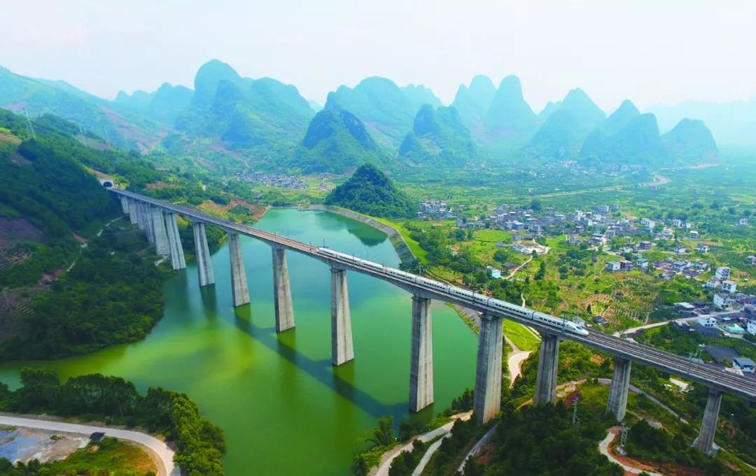 文章附图