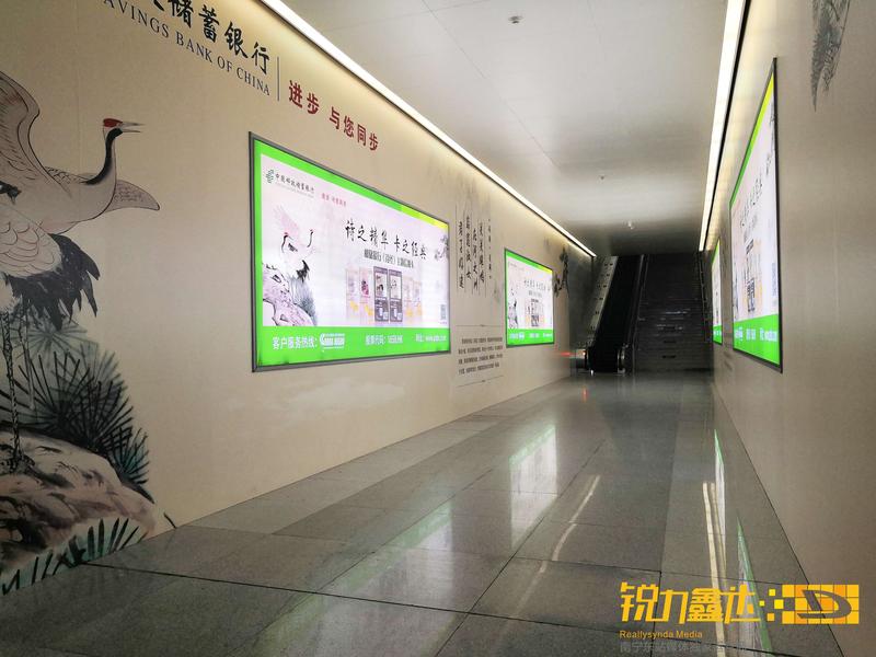 出站通道- (5).jpg